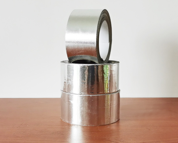 Banda de folie din aluminiu
