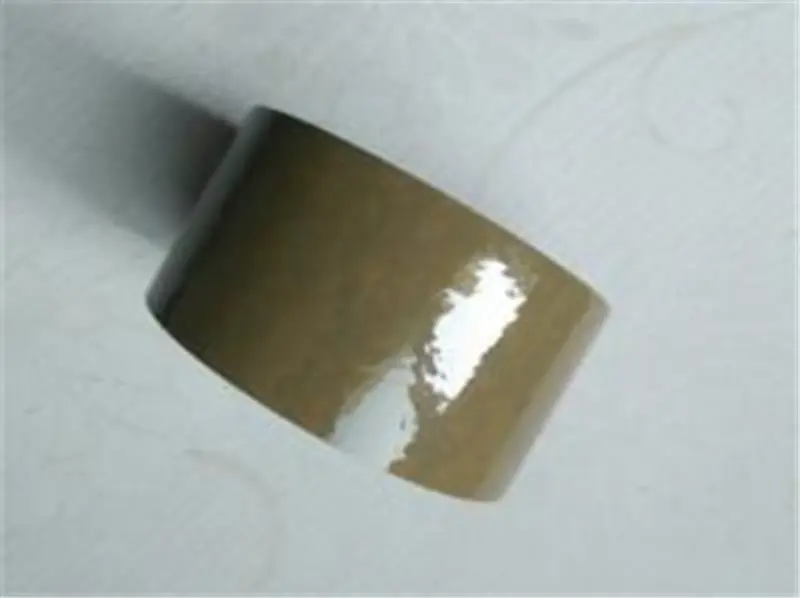 Analiza detaliată a substraturilor de bandă și a tipurilor de adezivi