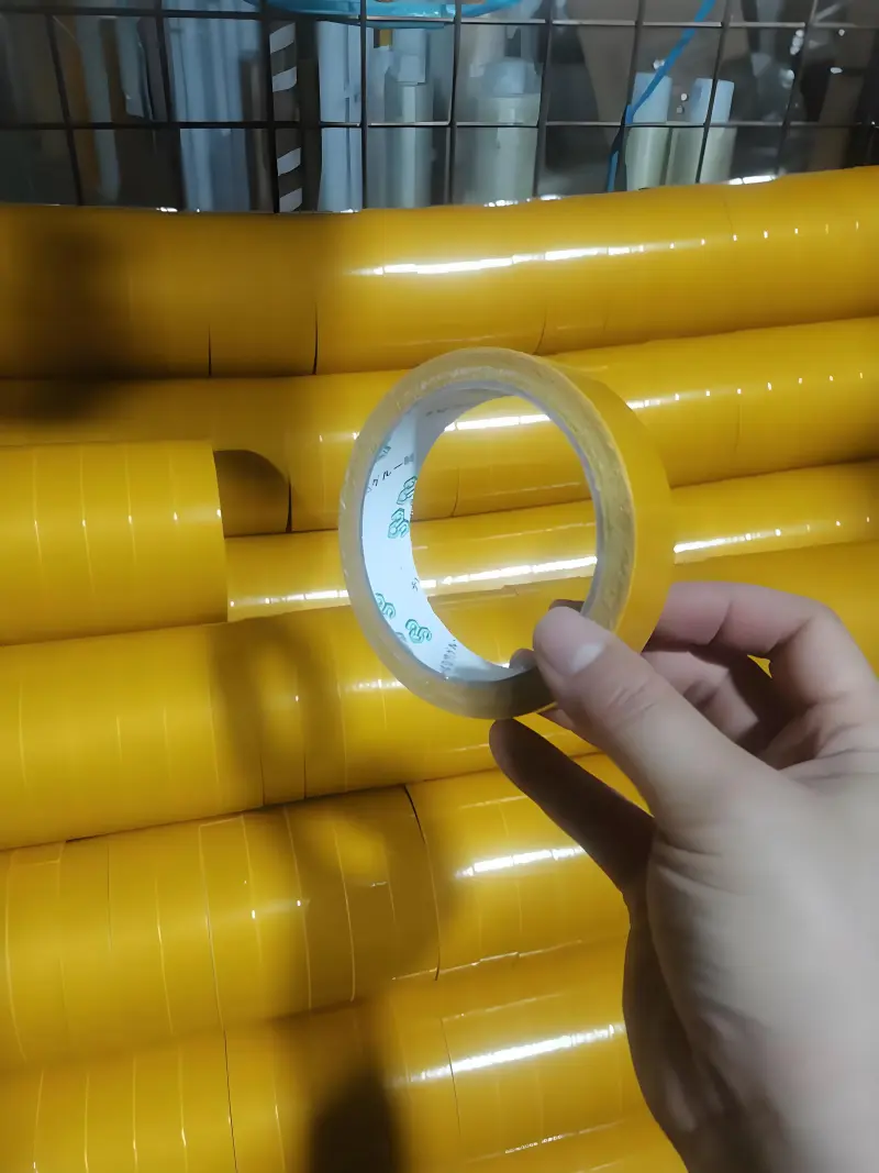 Tipuri de bandă dublu-față transparentă